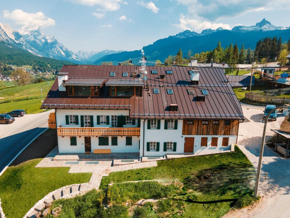 Chalet Socrepes - Dolomiti Skyline Cortina d'Ampezzo Exterior foto